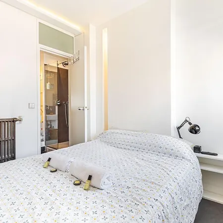 Guestready - A Glamorous Sight Over The