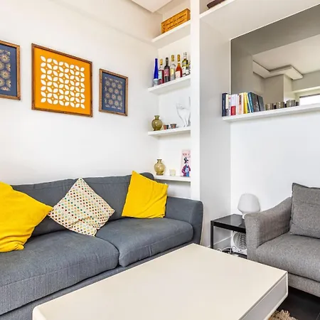 Guestready - A Glamorous Sight Over The Apartment